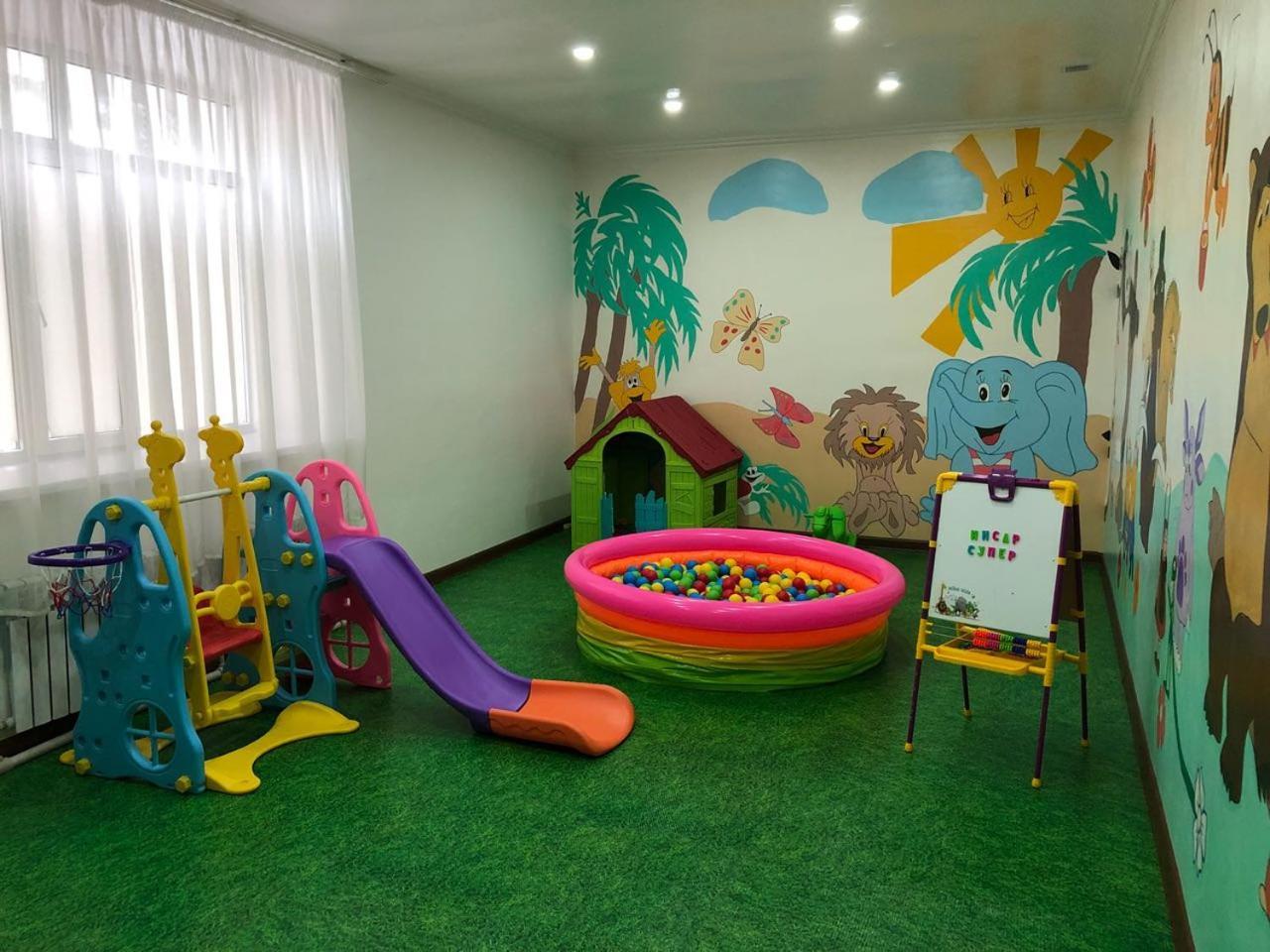 Hotel Complex Insar Борово Екстериор снимка